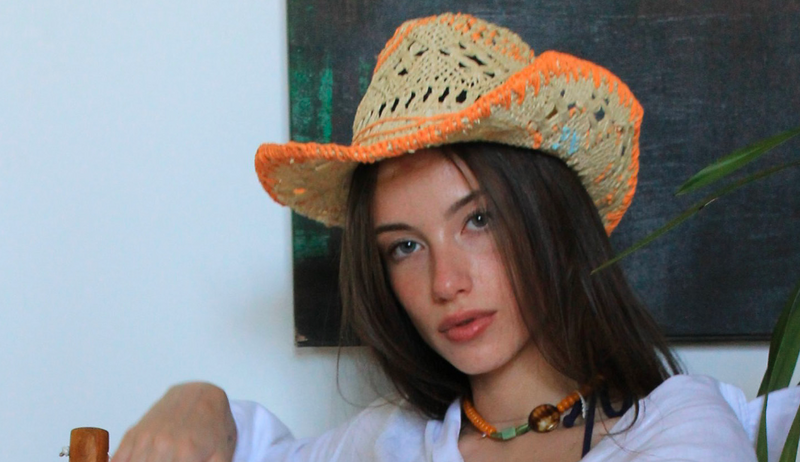 Straw Cowboy Hat in Beige