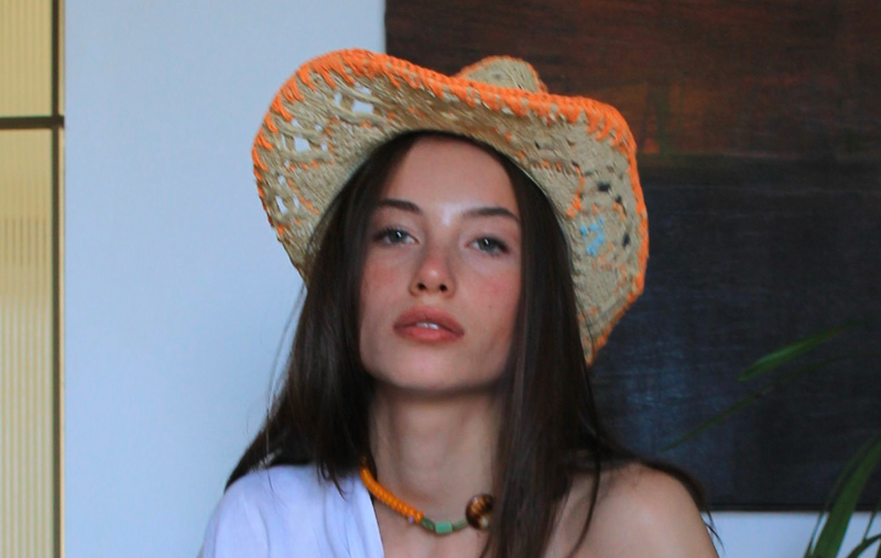 Straw Cowboy Hat in Beige