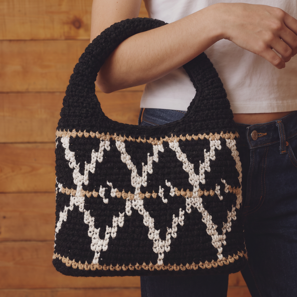 Bej Küçük Wool Hobo Bag