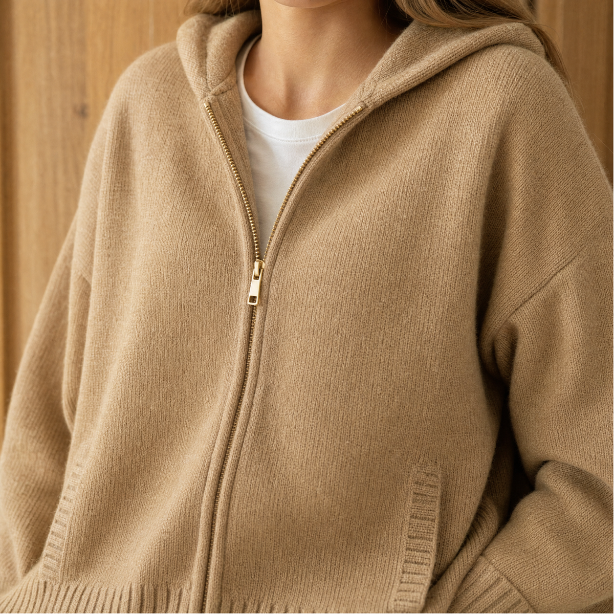 Gigi in Beige
