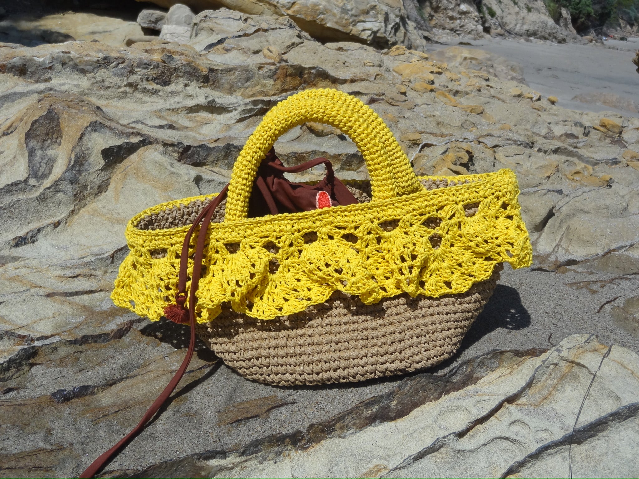 Lace Basket Bag in Yellow