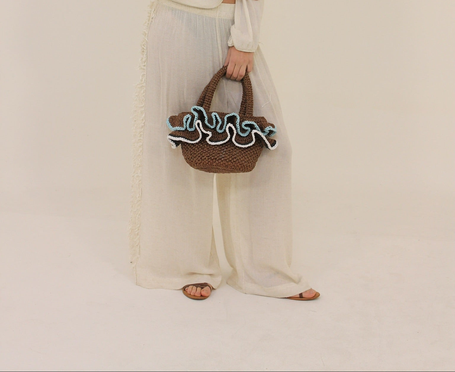 Ruffle Basket Bag in Brown and Blue