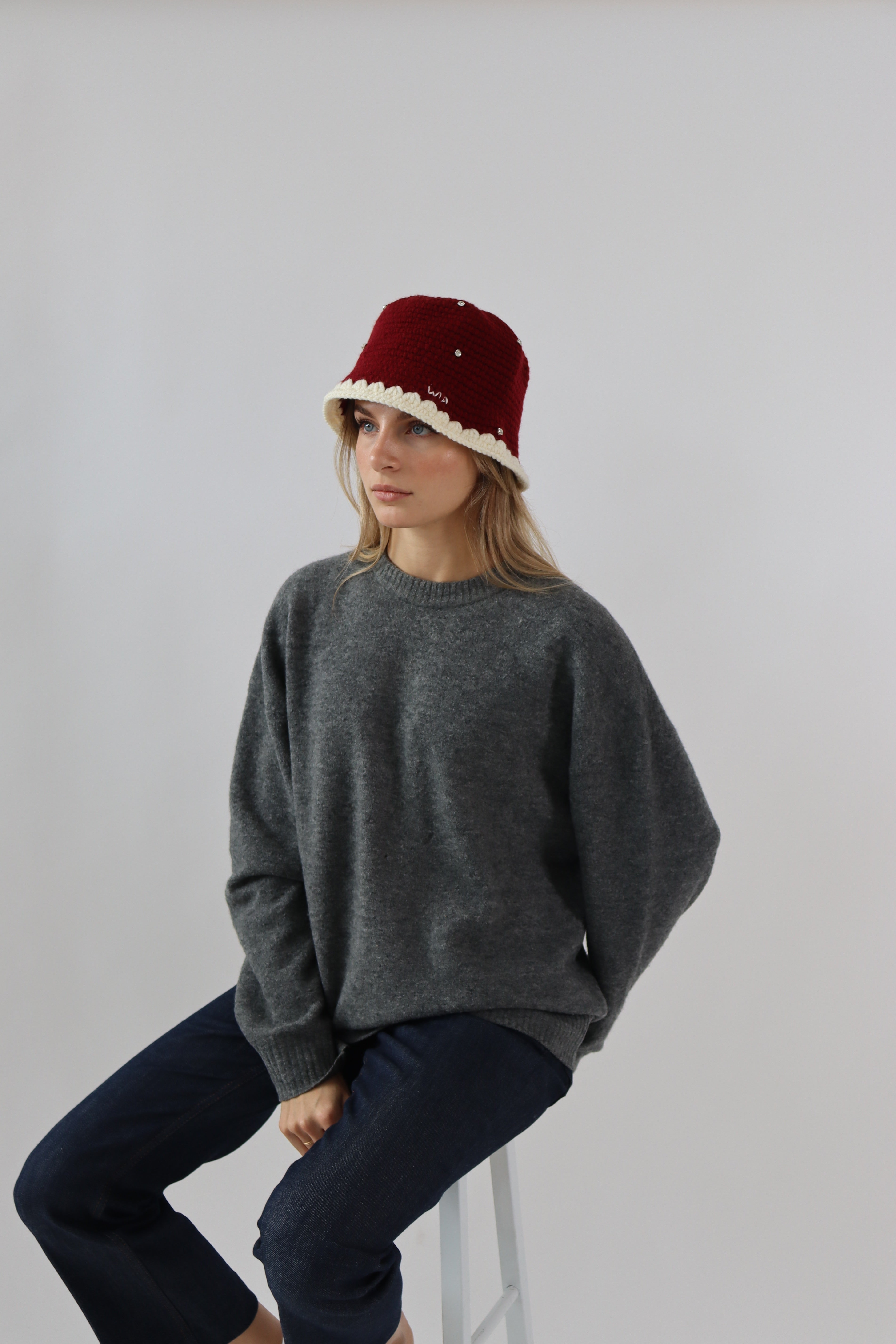 Koyu Kırmızı Gem Kova Şapka