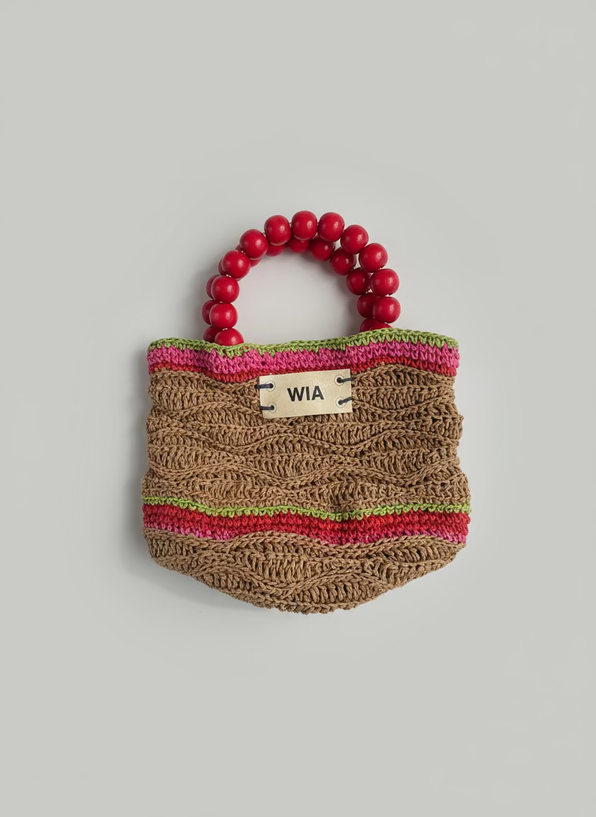 Kırmızı Boncuklu Çanta