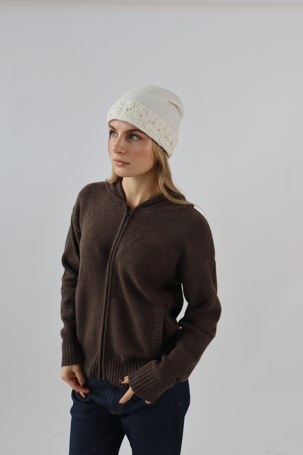 Koyu Kırmızı Gem Kova Şapka