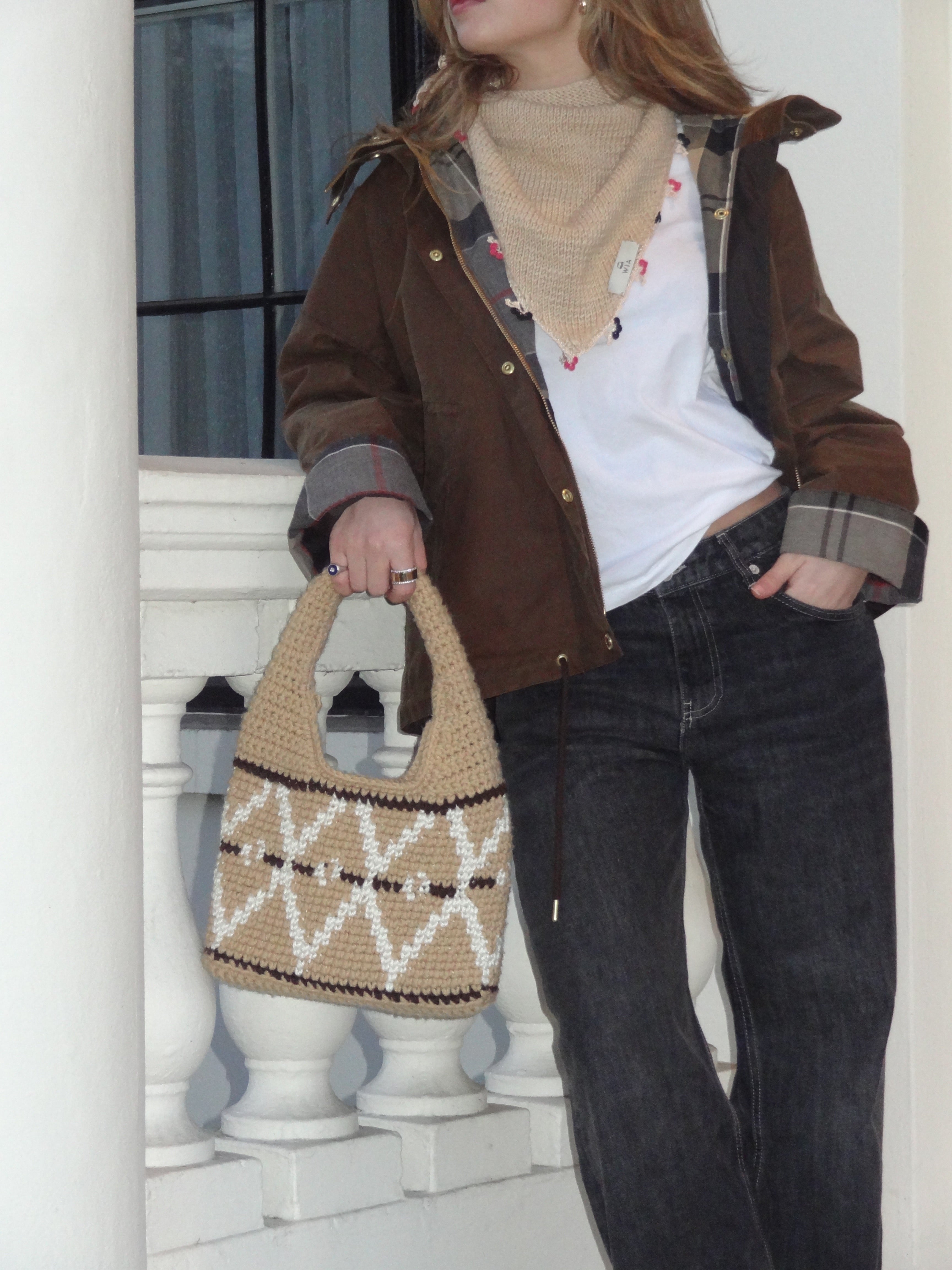 Bej Küçük Wool Hobo Bag