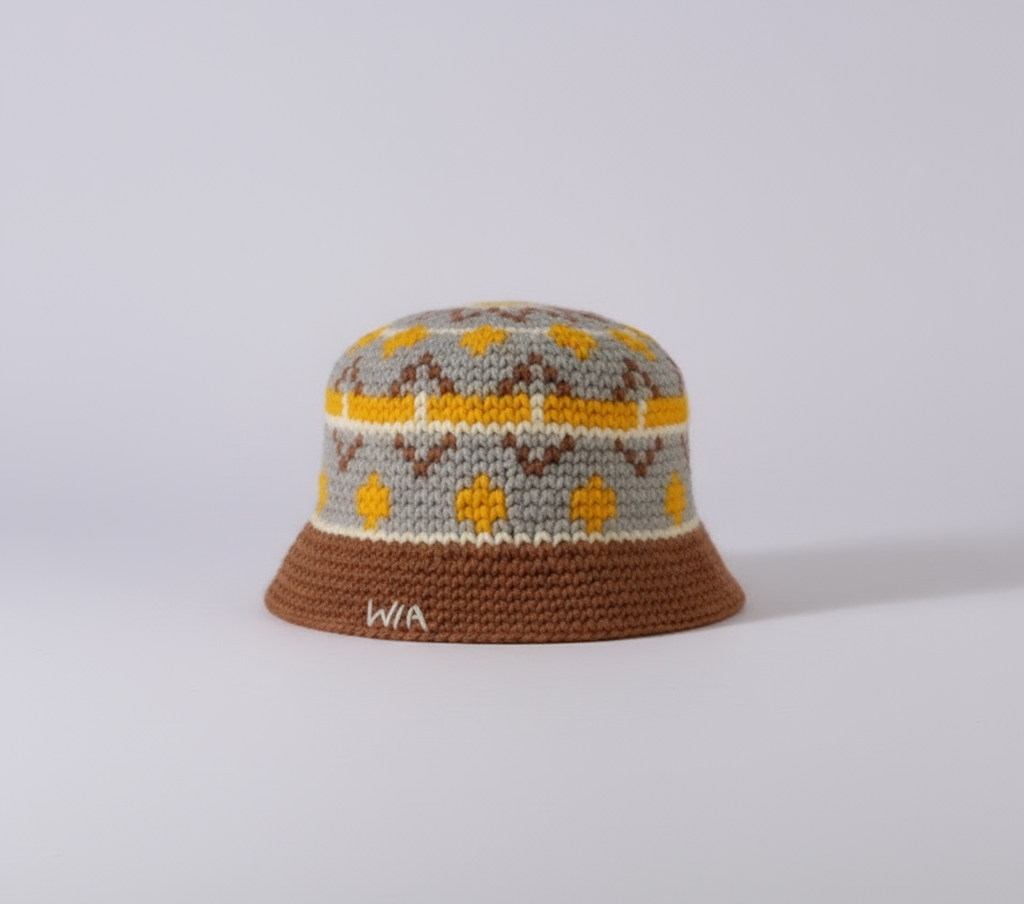 Sarı ve Kahverengi Yün Kova Şapka
