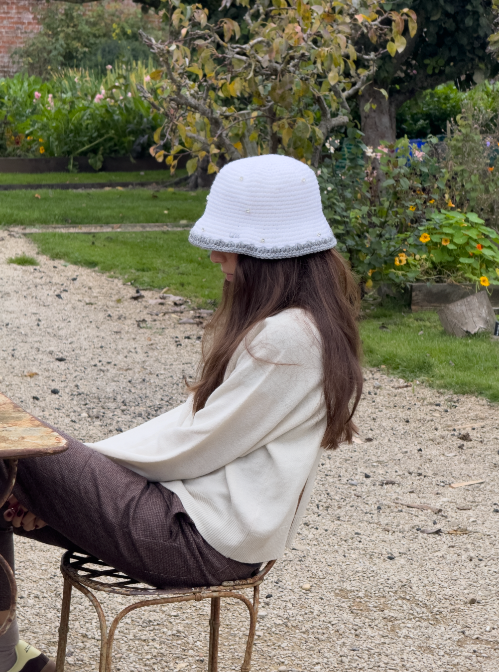 Gem Bucket Hat in White